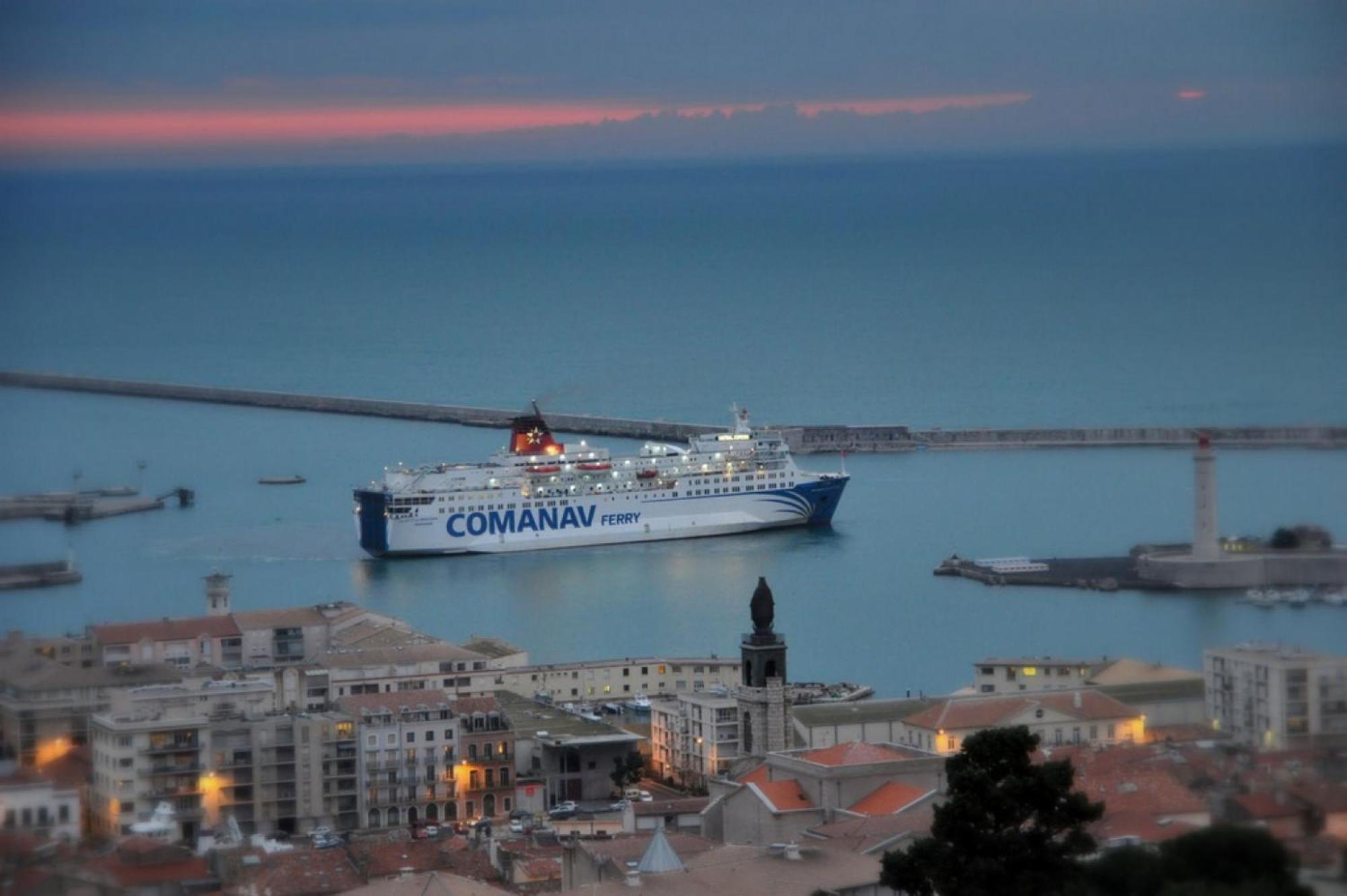 "Luigi" Balcon Sur La Mer Et Le Port De Sète Exteriér fotografie